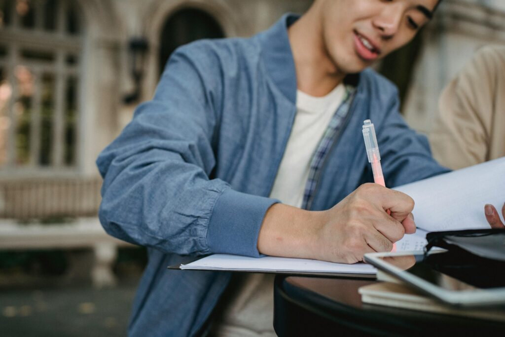 Get Top Marks: How Coursework Writing Experts Can Help You Succeed