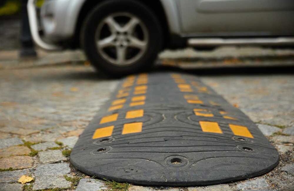 Asia Warehouse provides best rubber speed hump price in Malaysia