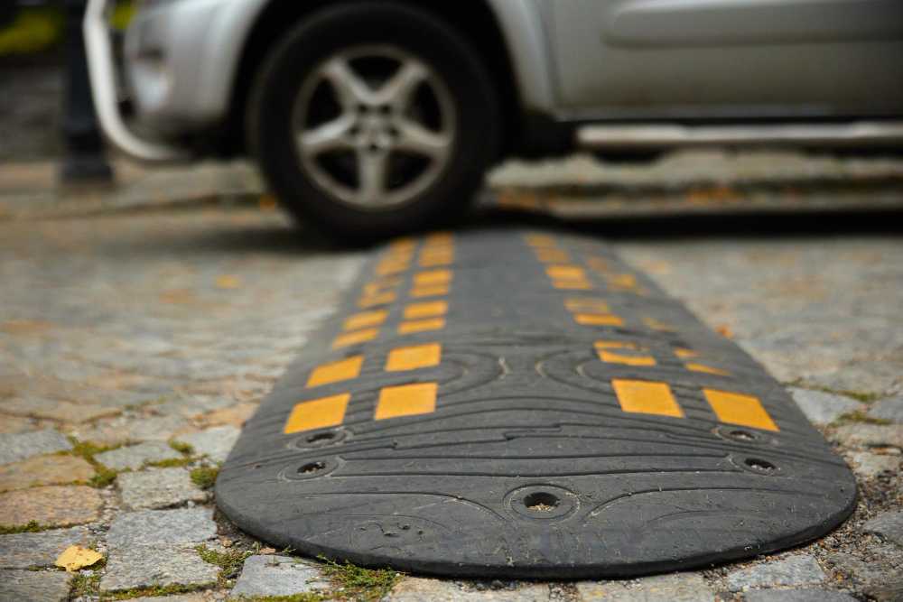 Asia Warehouse provides best rubber speed hump price in Malaysia