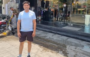 play badminton in Rohini