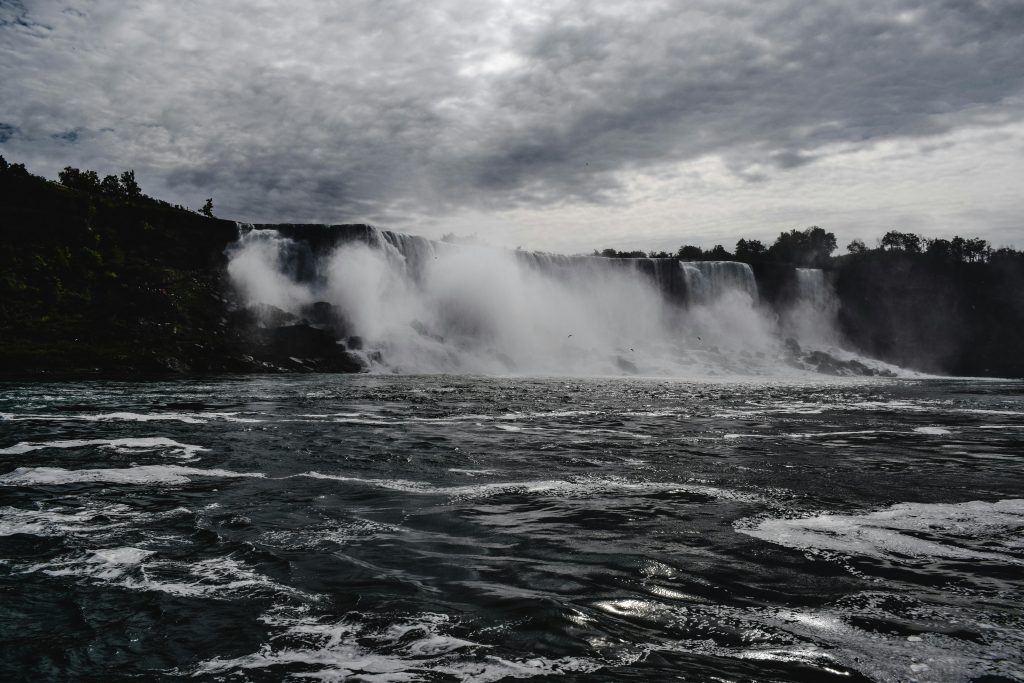 boat from toronto to niagara falls​