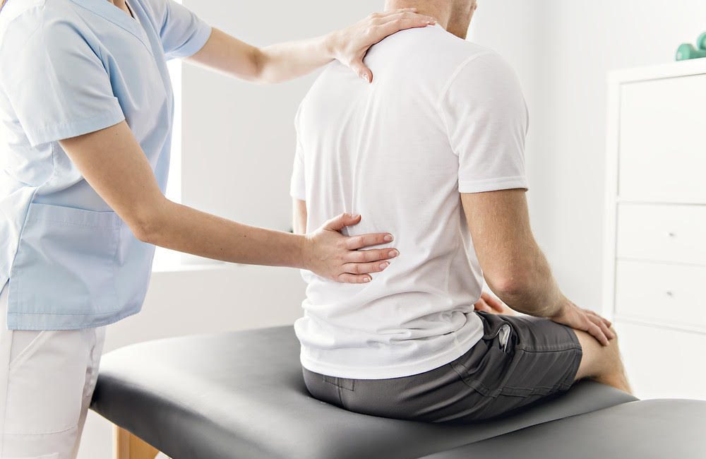 back pain doctor woodland