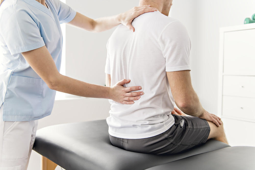 back pain doctor woodland