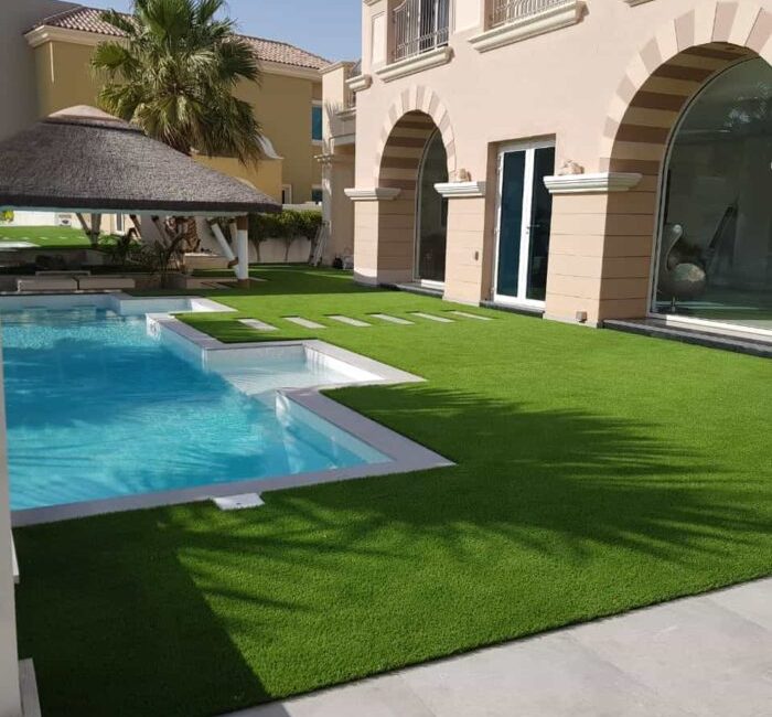 Pool contractor dubai