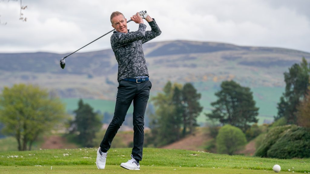 What Helps Golfers Achieve Longer Carry with Less Effort