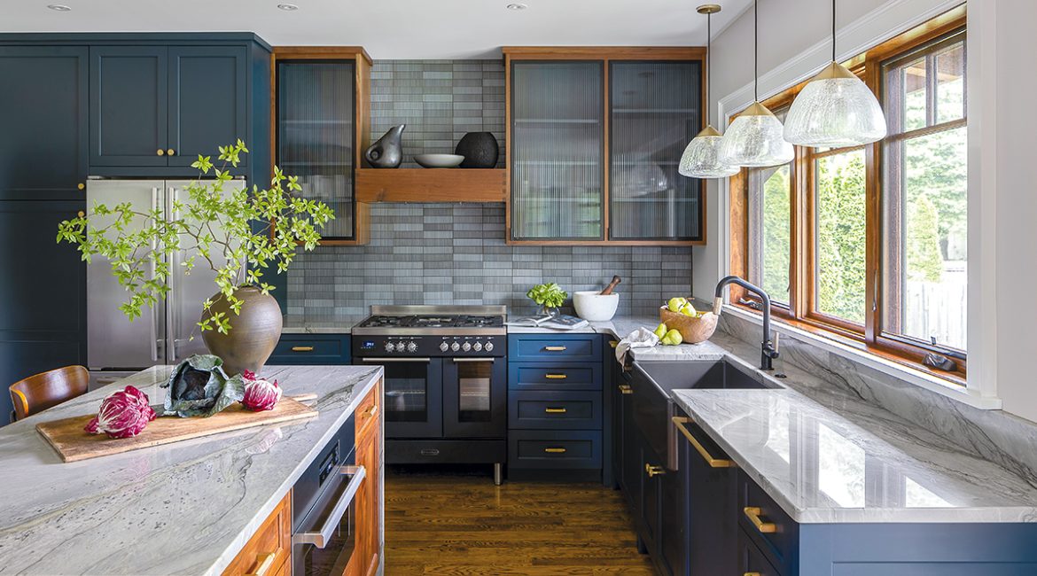 What Design Ideas Suit A Kitchen Island In Small Spaces?