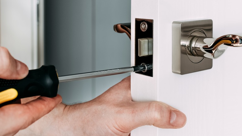 locksmith near me